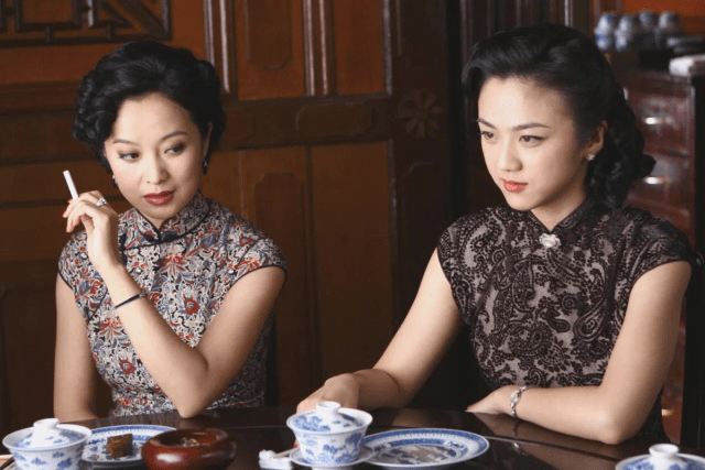 电影|8位穿旗袍的女星，有的“美出天际”，有的“体壮如牛”