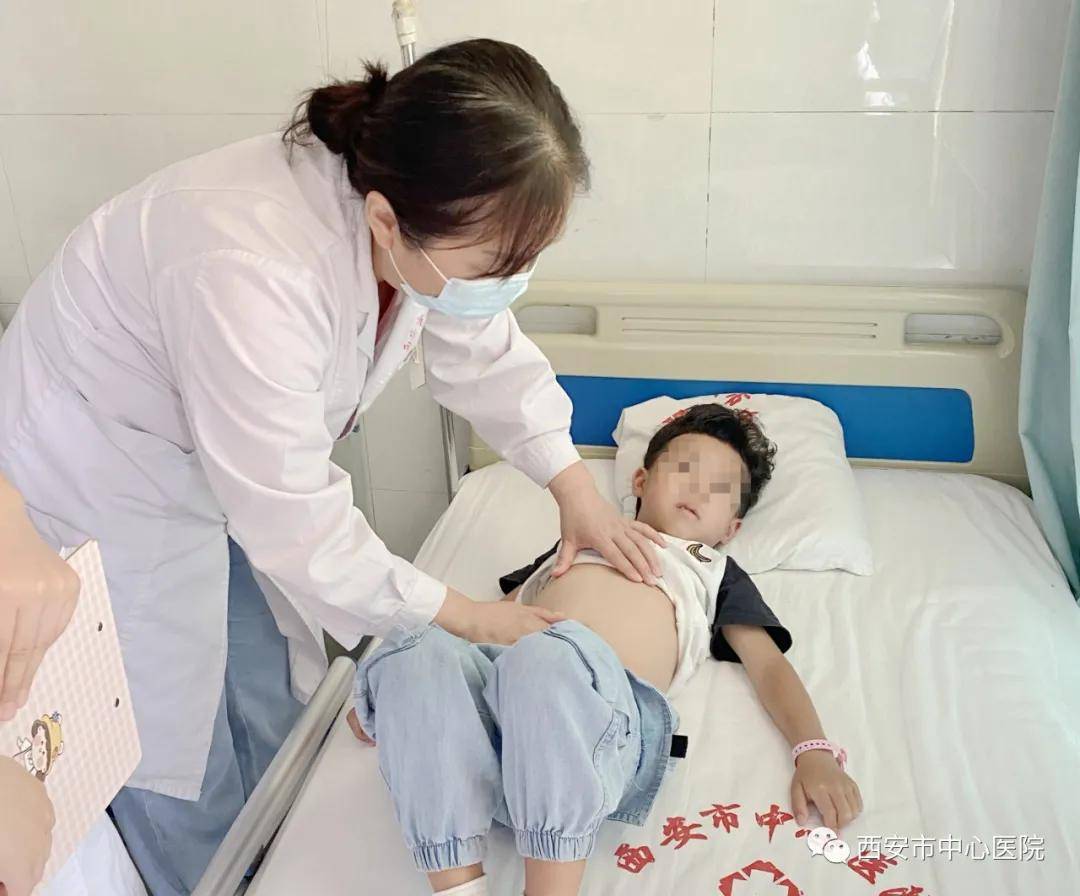 脾脏|5岁幼童眼睛肿的像灯泡，儿科医生却说了个奇怪的病名