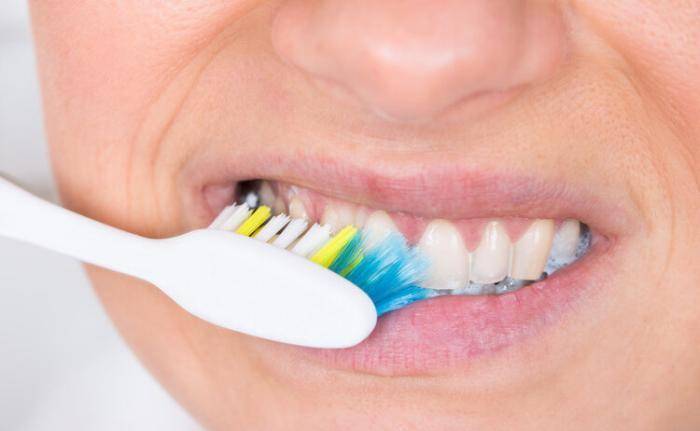 残留|晨起不刷牙就吃早餐,医生却说很健康,这是为什么呢?