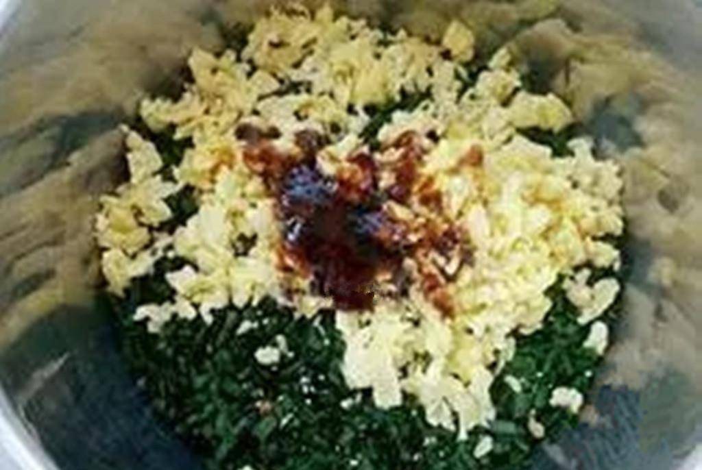 韭菜鸡蛋馅儿怎么调好吃 31f3e83de9a7444db22d1e7b8404e810.jpeg