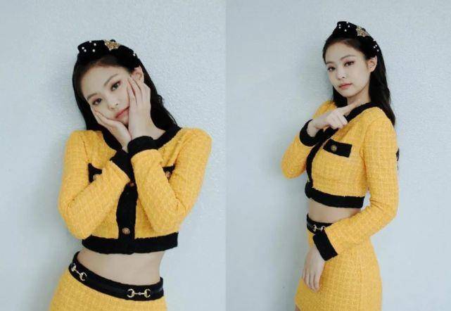 套装|这俩女顶流撞衫,不尴尬吗?