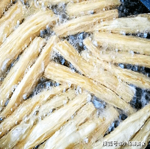 食品|好想吃辣条！还是自己用腐竹在家做吧，干净卫生放心吃