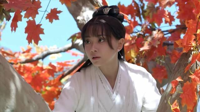 剧情|又一部辣眼烂剧,2集就把偶像剧“狗血烂梗”踩个遍,豆瓣差评多