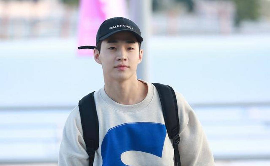 评价|《街舞4》导演评价新队长，刘宪华白纸一张，很多舞者都不认识2