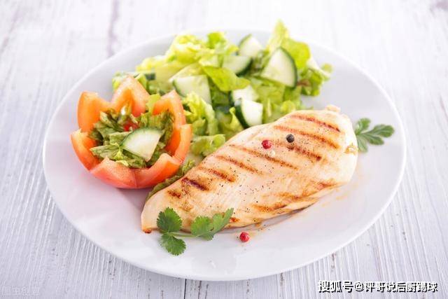 怎么样煎鸡胸肉不柴 33dc70c8b270451eac268ed5660bc607.jpeg