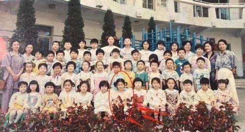胶片|刘亦菲幼儿园毕业照被疯传，无滤镜无美颜，“胶片照”颜值太真实