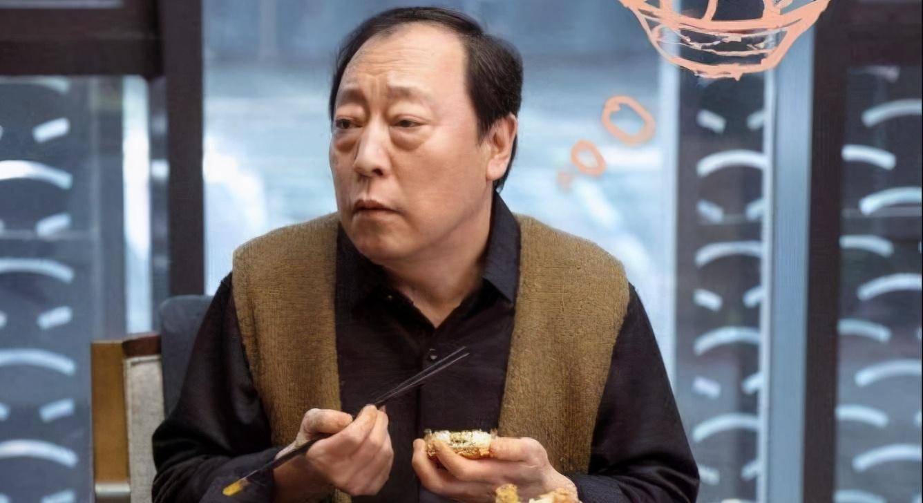 演技|出道22年未红,因“长得帅”被拉去演戏,今59岁凭《都挺好》大火