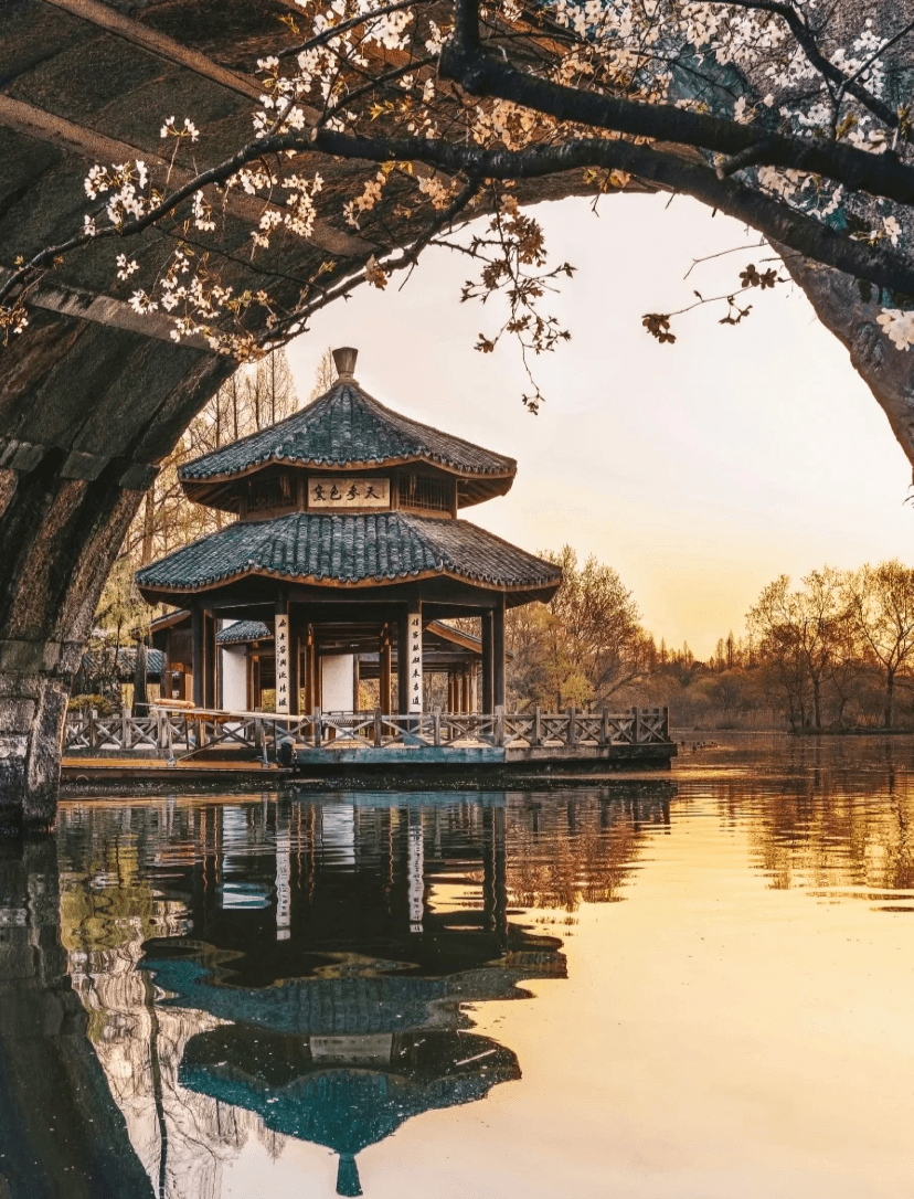恭喜杭州成为中国新"一线城市"!从此,北上广深杭!_西湖