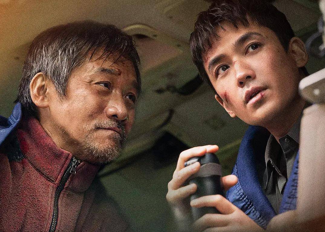 因为|上映2天票房有望破亿？朱一龙的新片打了太多人的“脸”