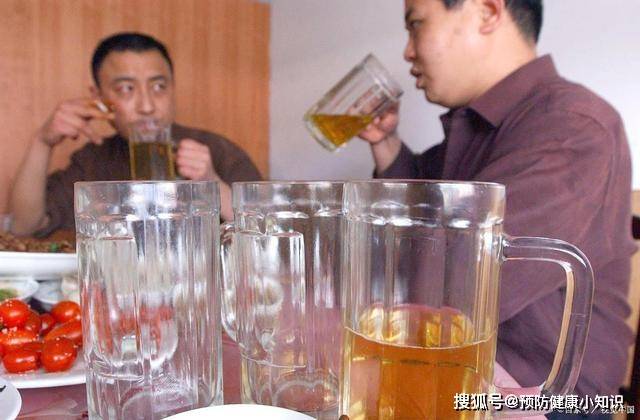 毒素|肝开始病变时,早上起床后,身体会“露出马脚”?不妨自查一下