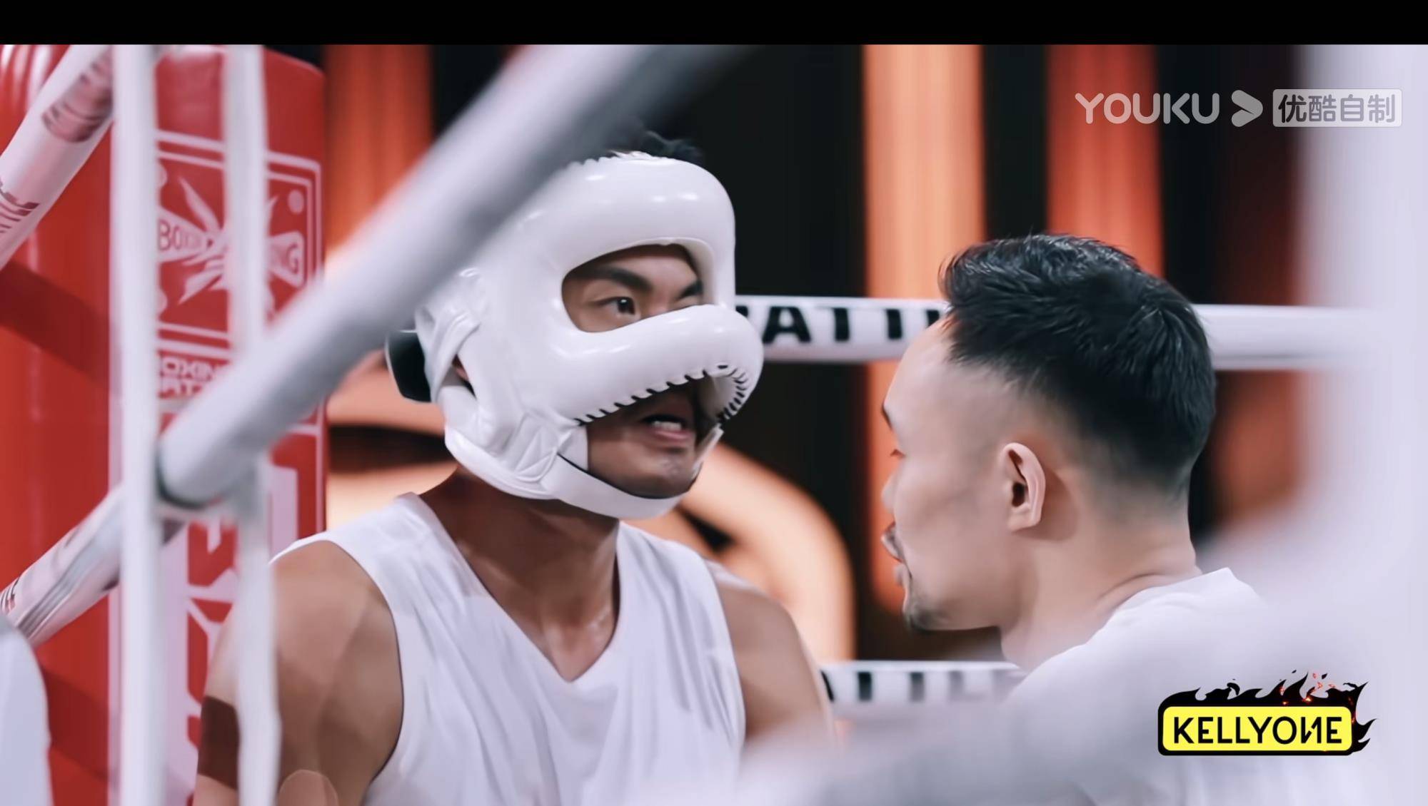 张颜|李斯丹妮、于文文拳击台真打，台下邓紫棋直言：女人还是更可怕