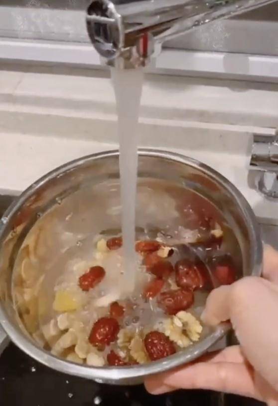 食谱|44岁梁咏琪冻龄红菜头食谱公开5大好处:有助抗氧化、预防水肿