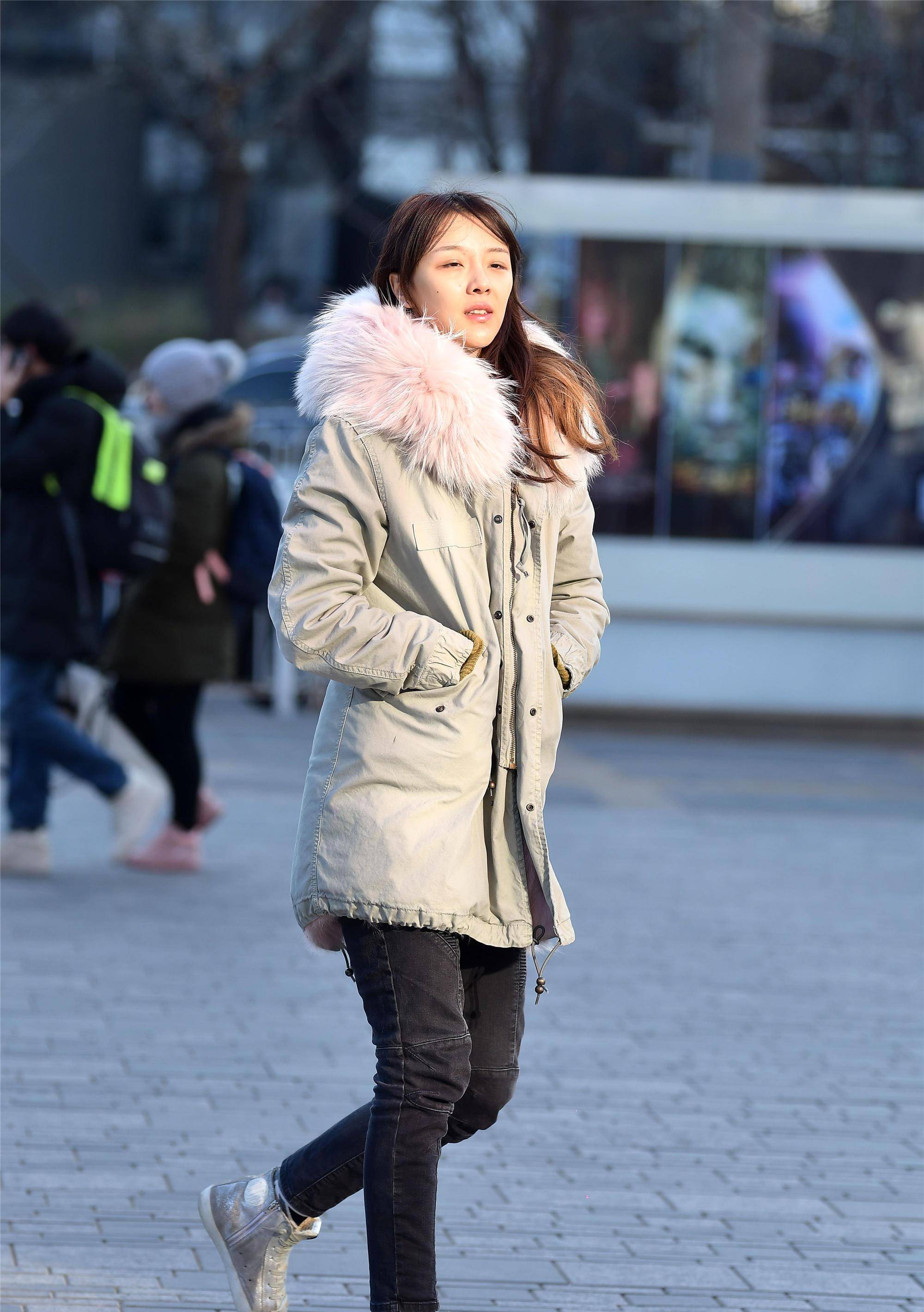 漂亮|冬天的姑娘也不都是要风度不要温度的姑娘，她们是不是更真实