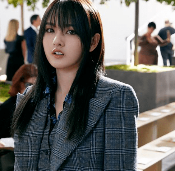 杨颖|被“齐刘海”坑过的女星们，明明是美艳大气，有刘海就成土气小妹