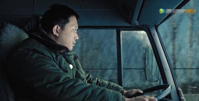 段奕宏|被吹上天的《双探》全是漏洞，还好有这两个优势撑着全剧！