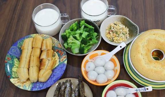 美食|花了一个小时给孩子准备早餐,看着就有食欲,孩子一口气全吃光