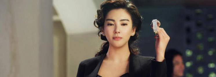 情节|《美人鱼》上映就翻车！一星二星满屏飘，克拉拉身材成最大看点？