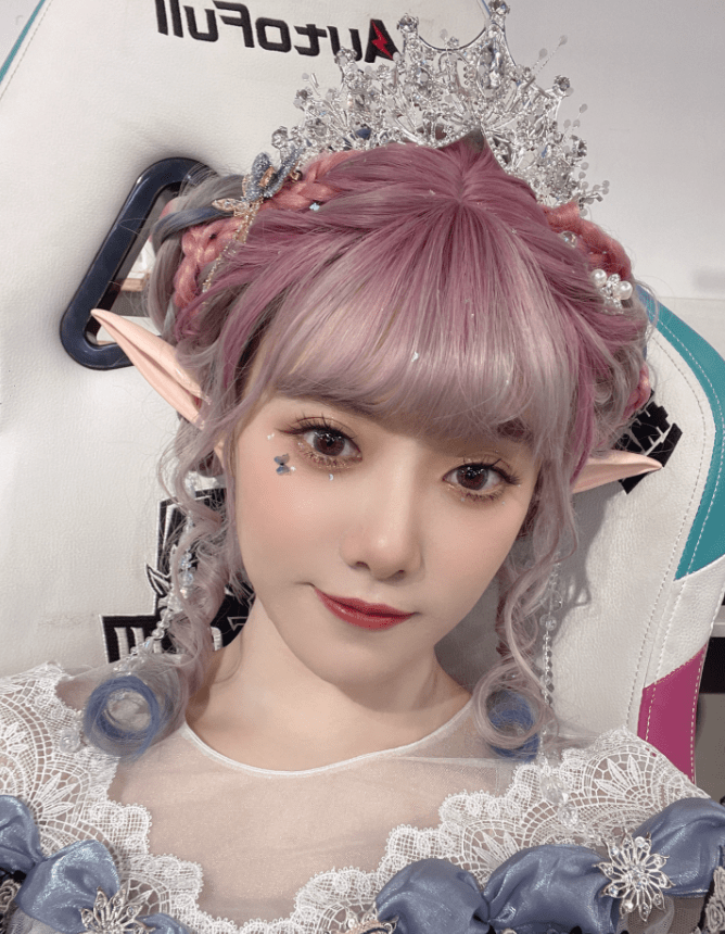 Rita|Rita的Lolita装素雅,小钰的Lolita装绝美,难怪Rookie选择了后者