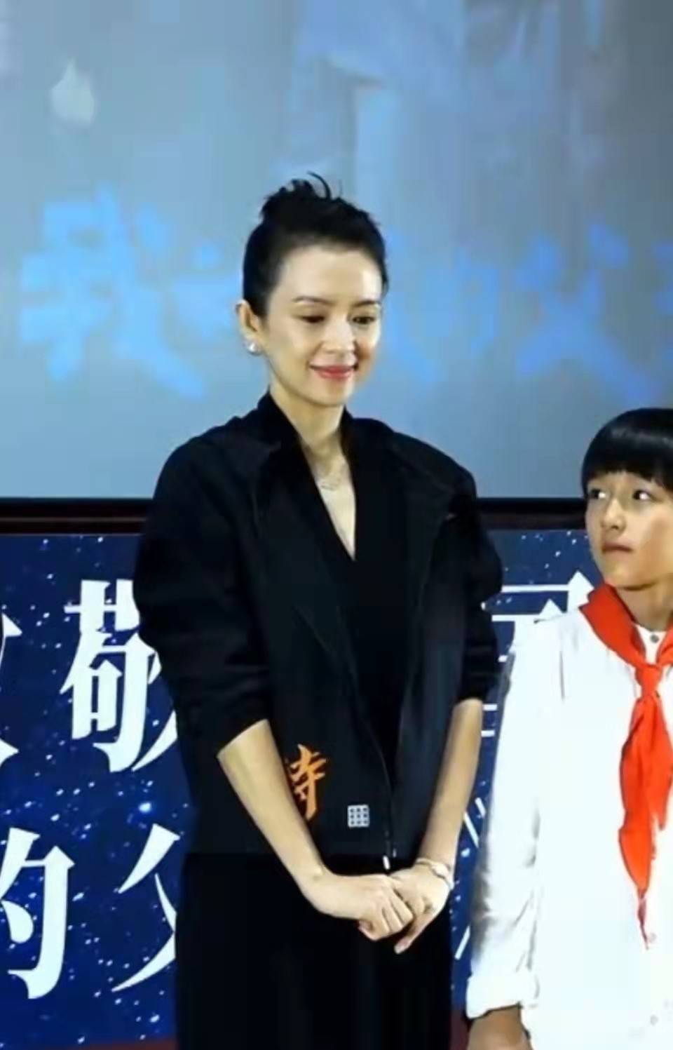 杨利伟|章子怡回应跨界当导演，拍戏20多年迎来挑战，这次和吴京沈腾合作