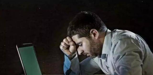 肝脏|肝是否健康？“竖起中指”若无这3个情况，或说明肝脏不错