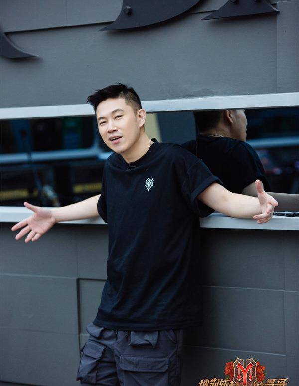 Friday|《披荆斩棘的哥哥》，欧阳靖的补位回归，圆满了多少人的意难平