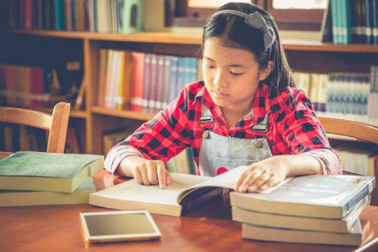 柠檬精|闹钟一响立马起床,自己做早餐、晨读,自律女孩让人酸成柠檬精