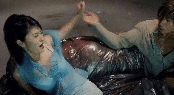 当年在《古惑仔》中的绝色美人,受到乌鸦欺负,今43岁韵味十足!_黎淑贤