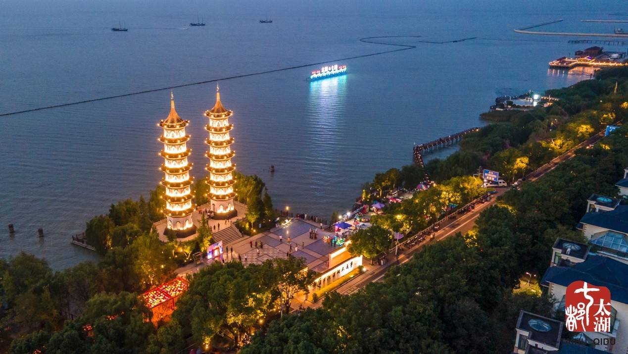 月伴中秋,一场光影盛宴正在七都上演