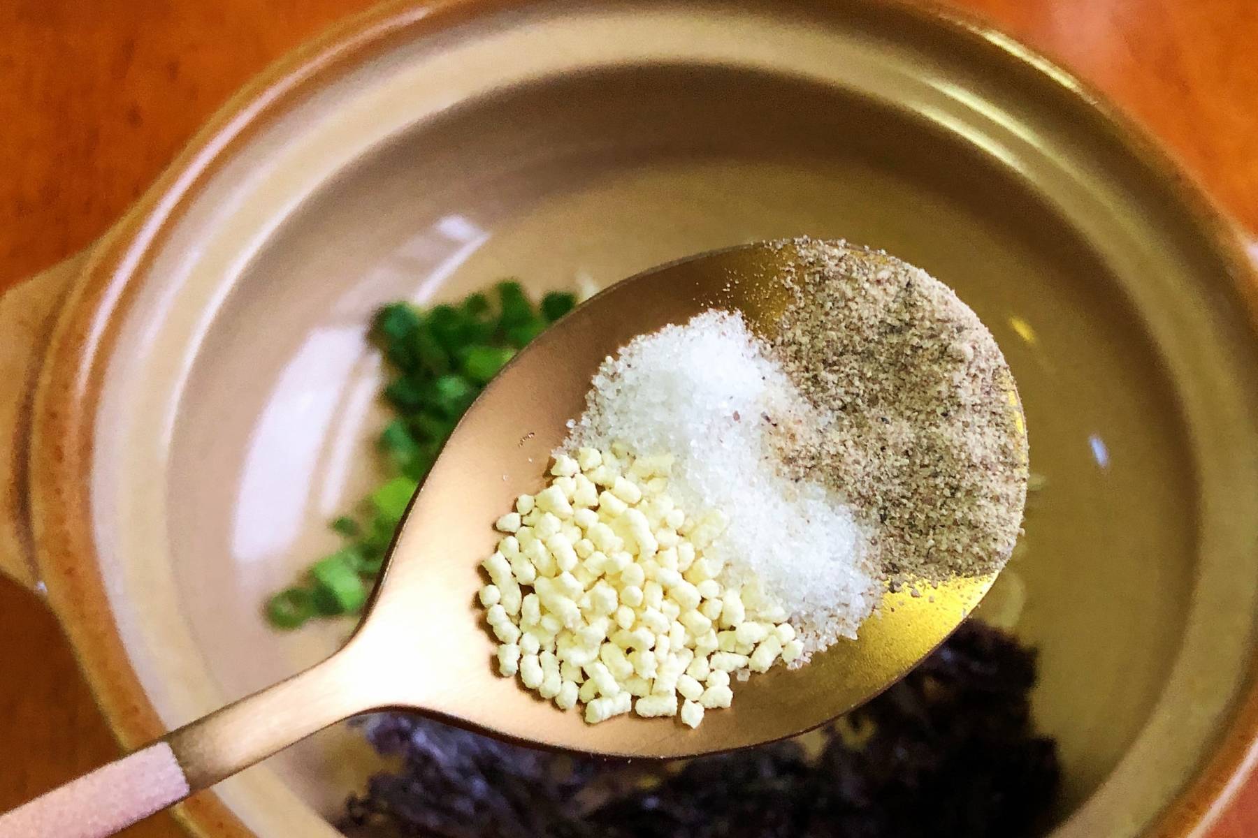 全家人|早餐,全家人迷上吃它,汤鲜味美,肉香四溢,这馅也是头回吃,香