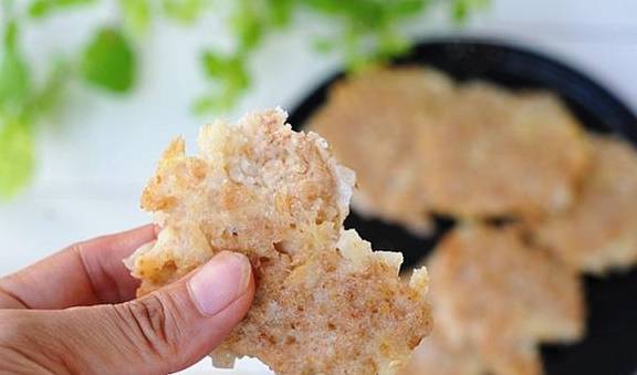 关系|秋天做早餐,我从不用面粉,这2个食材搭配,柔软蓬松营养翻倍!