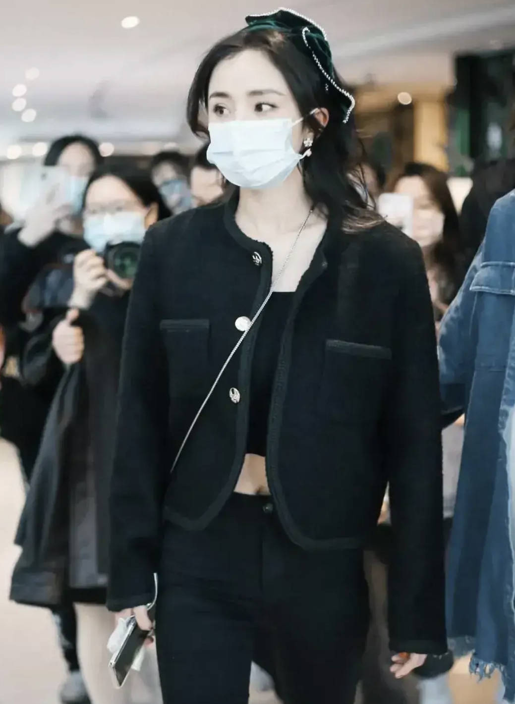 整体 “幂式穿搭”法则显高级，简直就是女性穿搭模板，直接照搬就可以