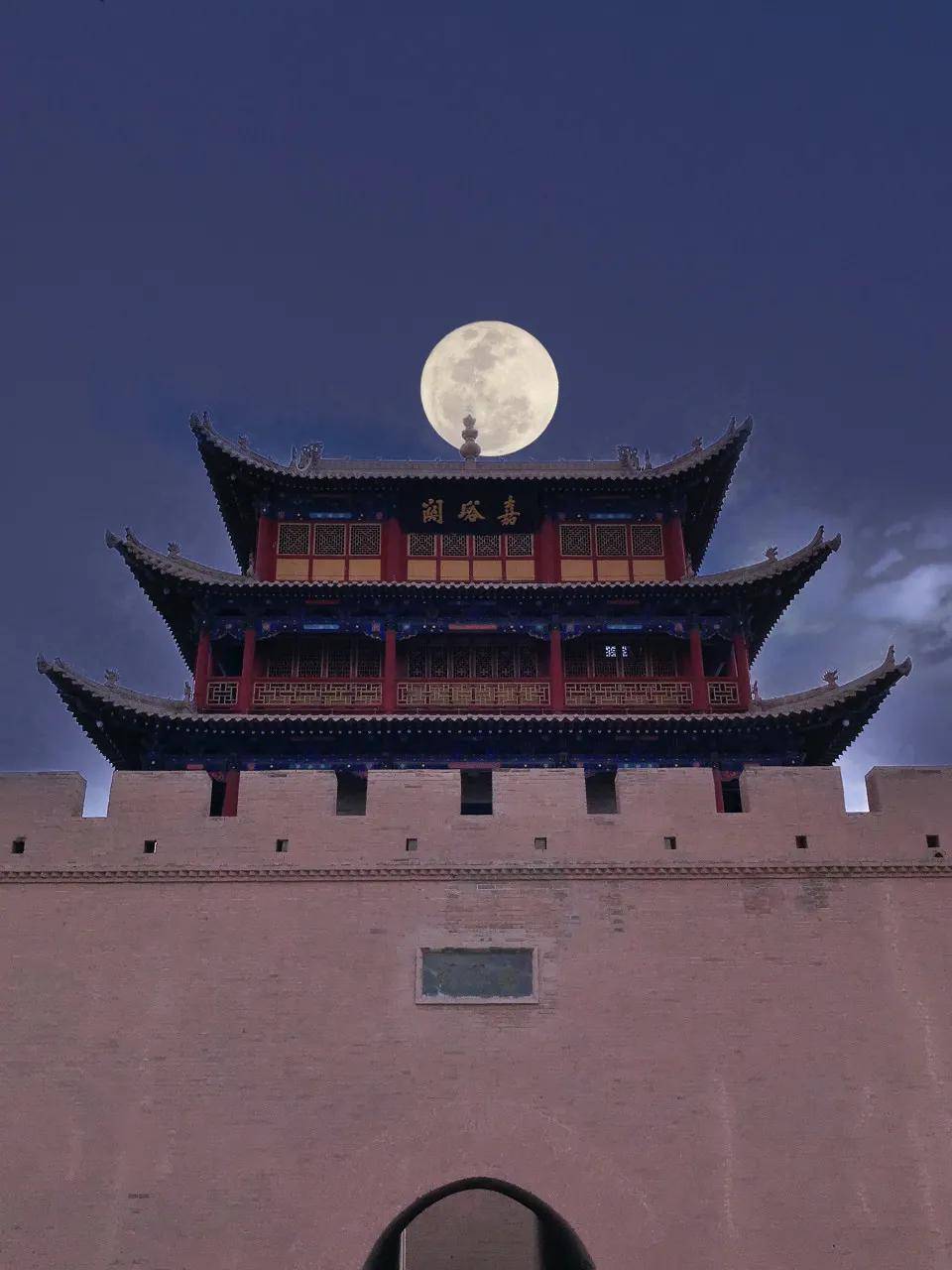嘉峪关图虫:云舒霞卷1 月亮的美 不仅跨过了空间,还超脱了时空.