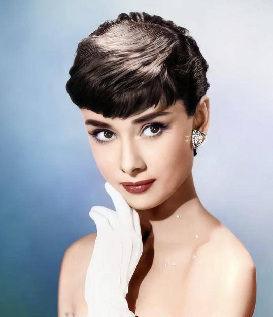 服装 讲真,你知道穿衣要依据“气质和长相”选吗?怪不得你打扮没气质