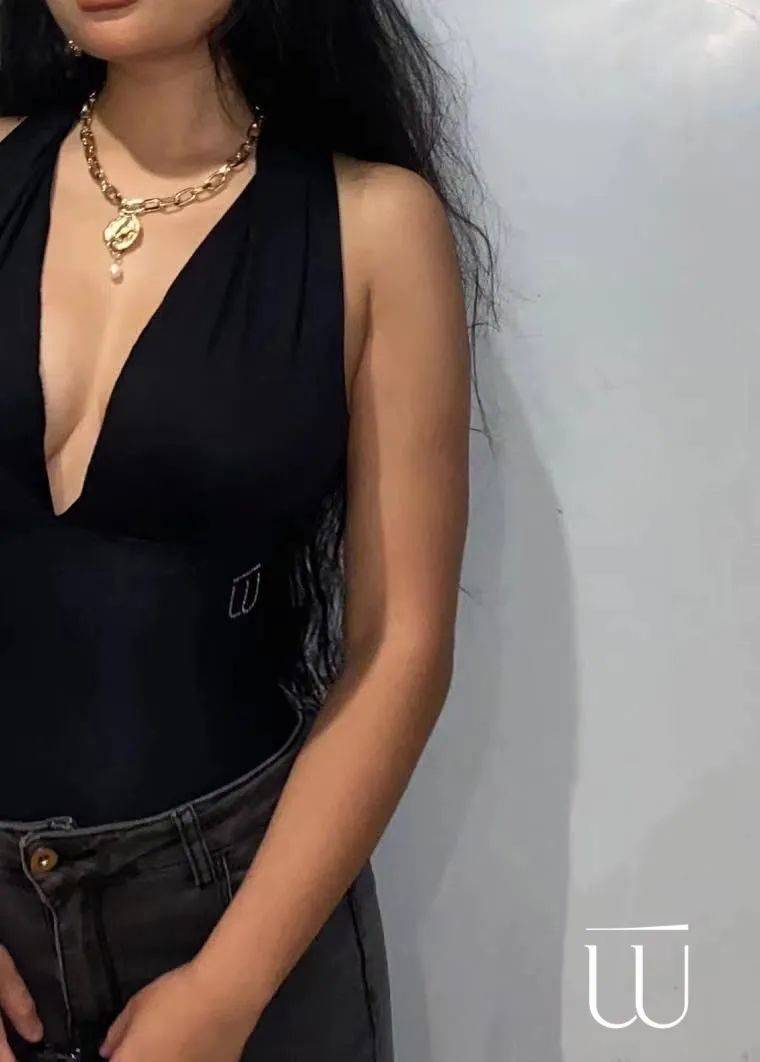 秘密 WAISTMEUP:辣妹姐妹圈的内部秘密，好身材竟然是？