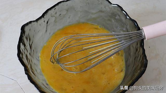 做法|天热不想做饭,教你十分钟做法,有菜有蛋,做法简单又营养