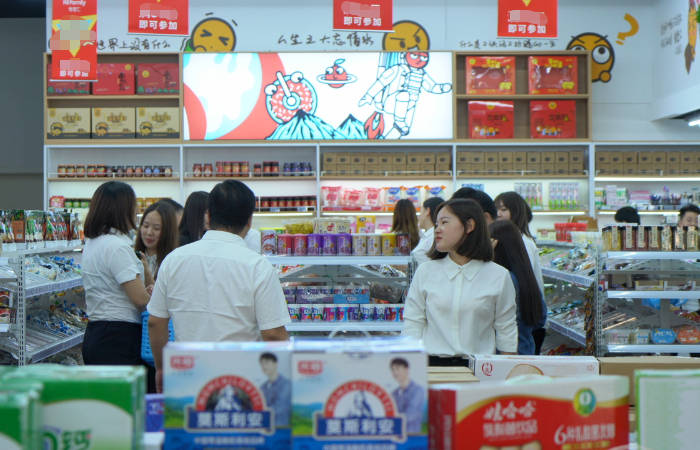 品类|怡佳仁零食店反向输出 下沉式渗入三线城市