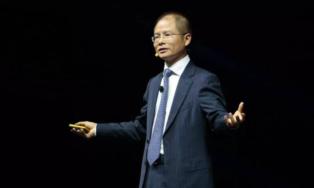 华为徐直军复盘要总结经验教训还应识别记录英雄事迹