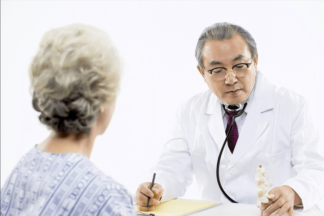 老年痴呆症|医生忠告：这3个“好习惯”，其实都是老年痴呆的元凶