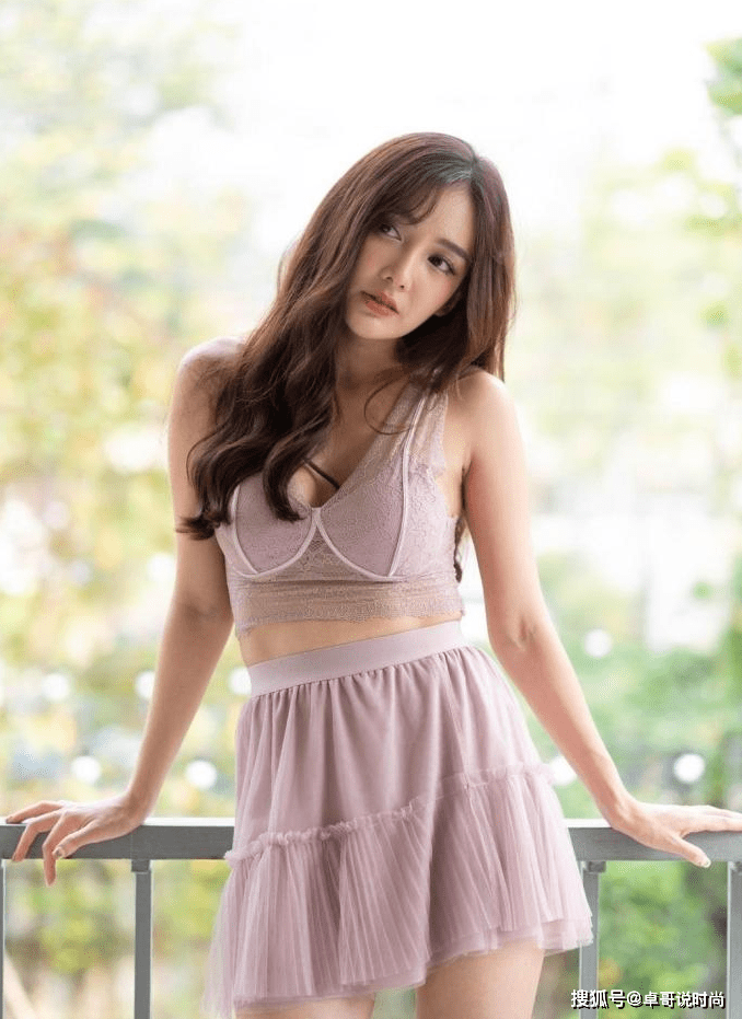 设计 泰国模特的穿搭怎么样,快来一起学习参考,网友:收藏了