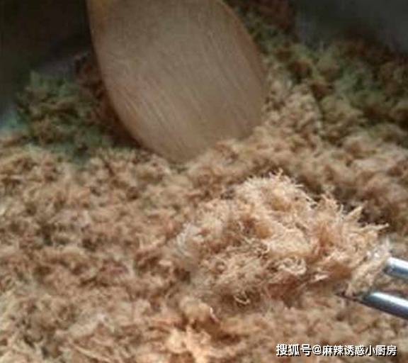 面团|家庭自制肉松面包,柔软酥香,咸鲜入味,早餐再也不用出去买了!