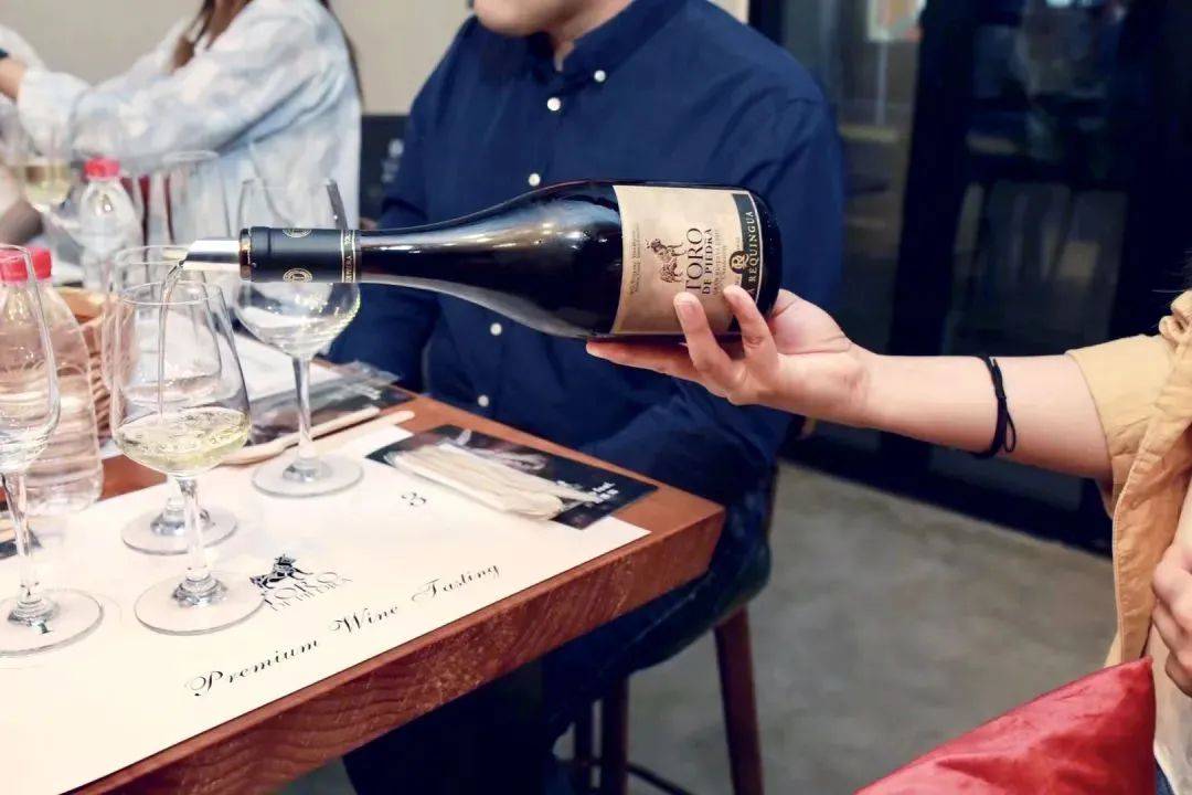 巨石|精彩回顾!巨石牛这些高光时刻不容错过 | 酒先知VIP推荐