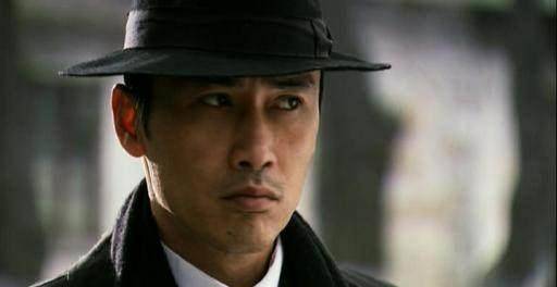 名字|给狗署名编剧，资本究竟能有多荒唐？影射多少编剧市场的问题？