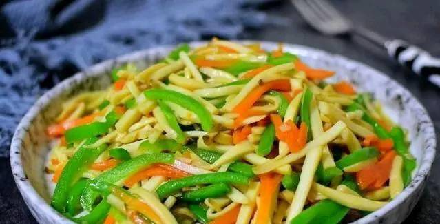 最简单的家常菜炒法 0d43ca3bbc2240e9b16837fd73ef02b2.jpeg