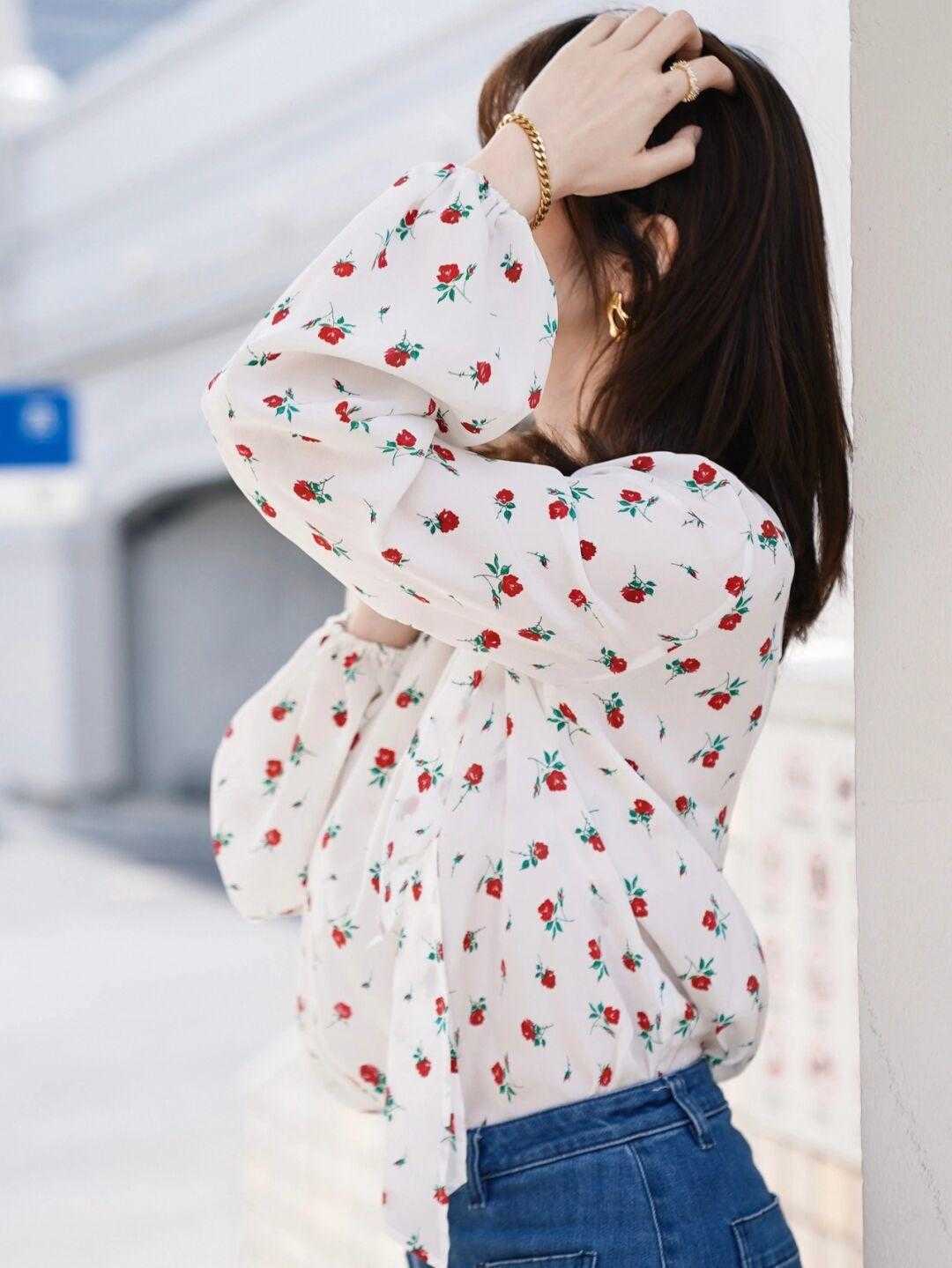 显得 穿来穿去，还是简约大方的气质穿搭最日常，舒适温柔不挑人