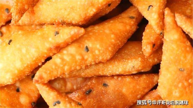 温度|1个西红柿2个鸡蛋,教你做家常小零食,出锅香甜酥脆,太解馋了