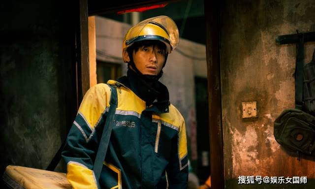 吴京|国庆档大片神仙打架，片单拉满，网友：我要去电影院住两天