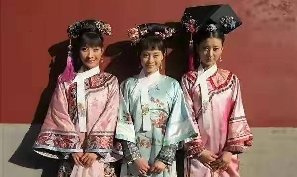 冰上|同样是争宠,沈眉庄丢个镯子甄嬛抓些蝴蝶,为何到安陵容难度升级