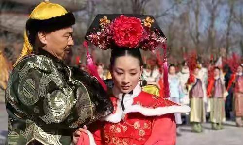 冰上|同样是争宠，沈眉庄丢个镯子甄嬛抓些蝴蝶，为何到安陵容难度升级