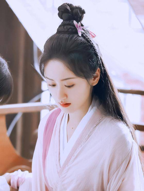 艳阳|《琉璃》后袁冰妍的首播剧竟是它，被压五年，题材励志要上星