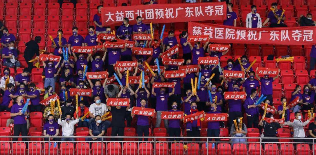 输赢一起扛广东大益普洱男篮夺得全运会银牌